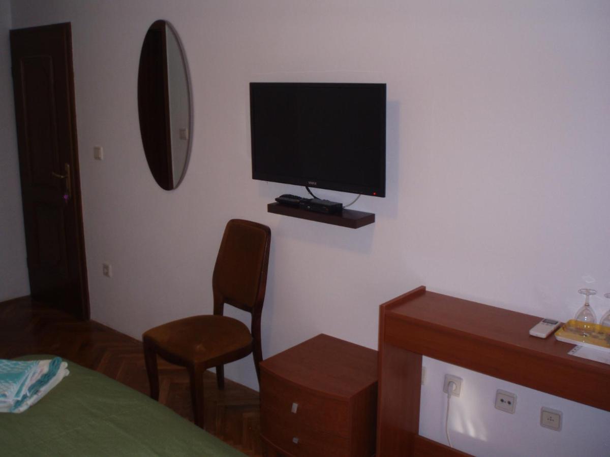 Guest house And Irena 3*